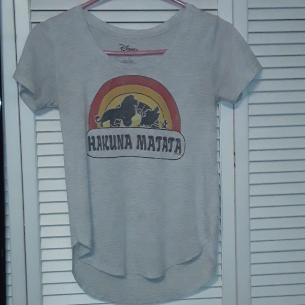 Adorable Lion King tee!